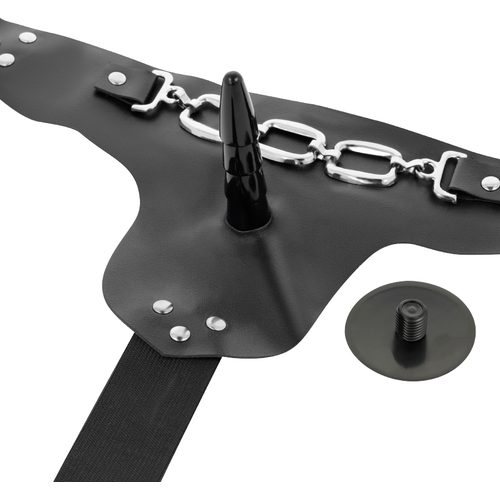 Harness Attraction - George 7.4 Inch Deluxe Flesh Vibrating Strap On - Image 3